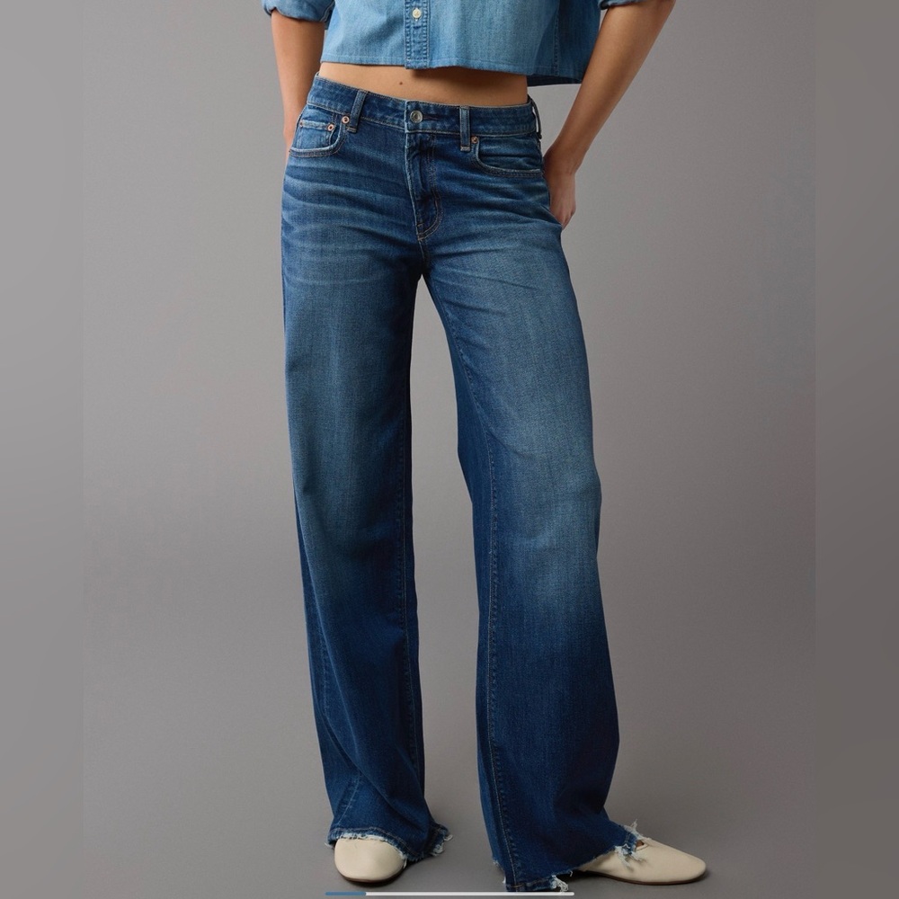 American Eagle Dreamy Drape Low Rise Baggy Wide Leg Jeans Americana